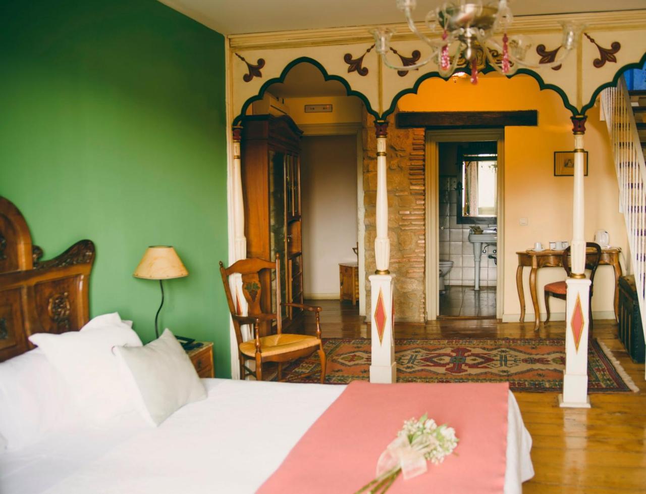Hospederia Senorio De Brinas Hotel Exterior photo